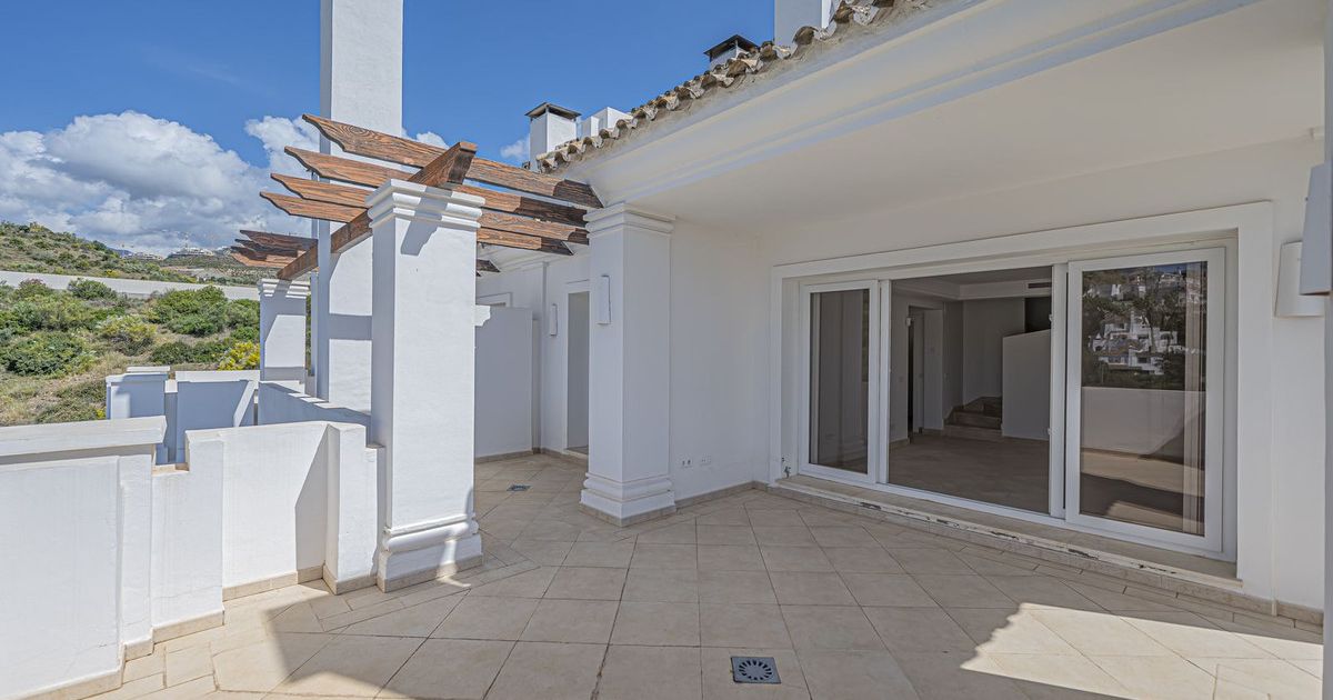Penthouse in Nueva Andalucía, Nueva Andalucía, 4/12