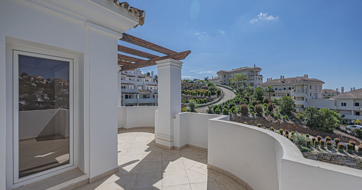 Penthouse in Nueva Andalucía, Nueva Andalucía, 10/12