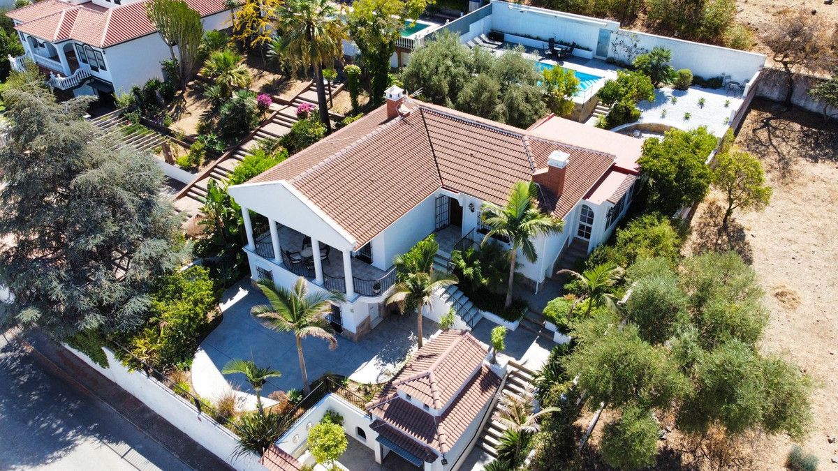 Detached Villa in Alhaurín de la Torre, Alhaurín de la Torre, 1/12
