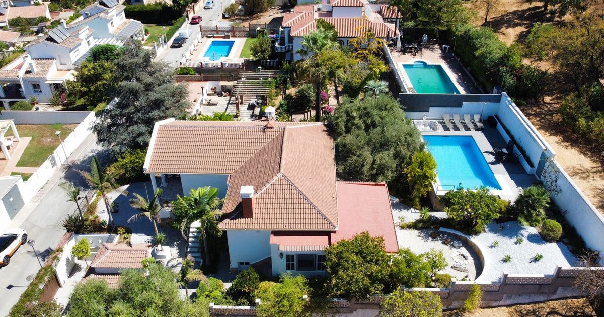 Detached Villa in Alhaurín de la Torre, Alhaurín de la Torre, 2/12