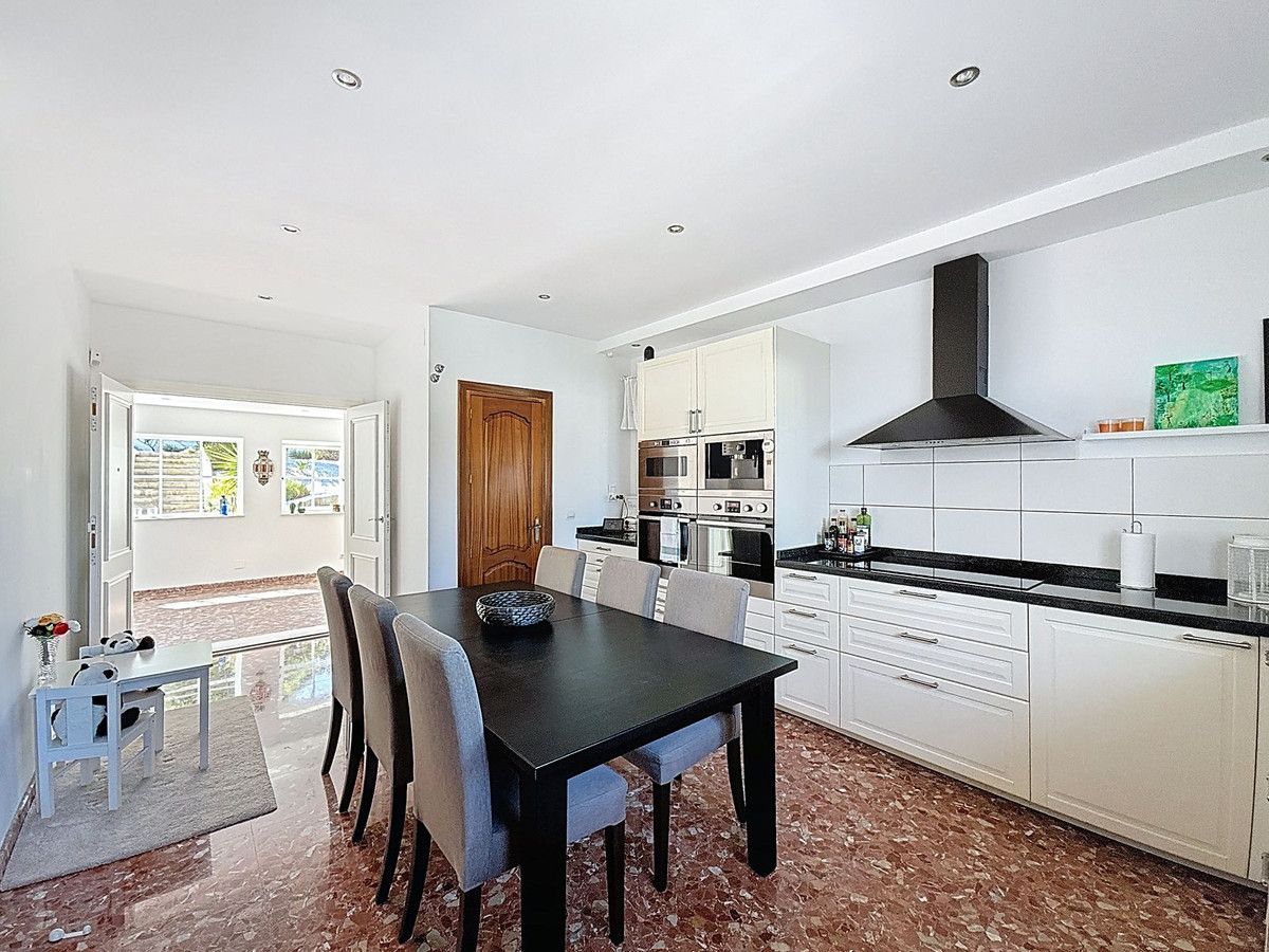 Detached Villa in Alhaurín de la Torre, Alhaurín de la Torre, 10/12
