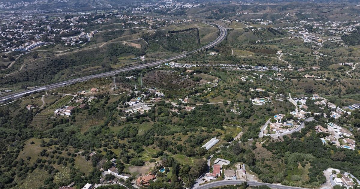 Жилой участок в Mijas, Mijas, 2/12