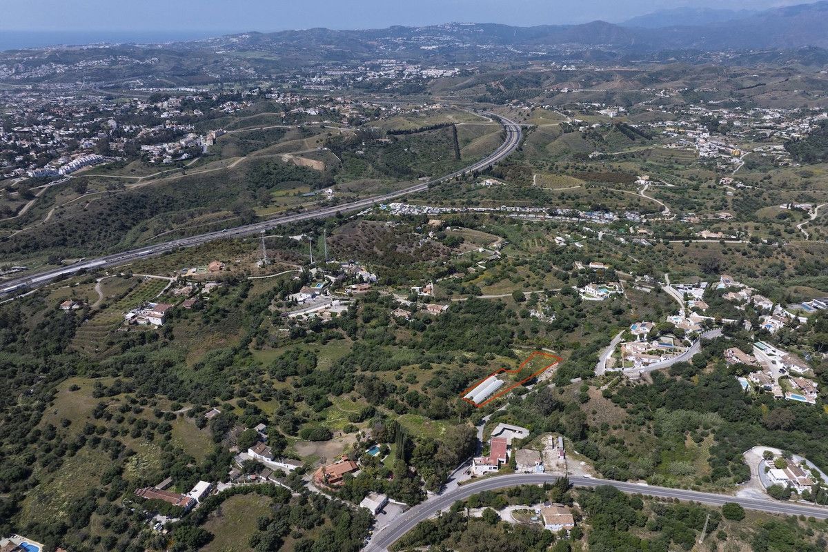 Жилой участок в Mijas, Mijas, 8/12