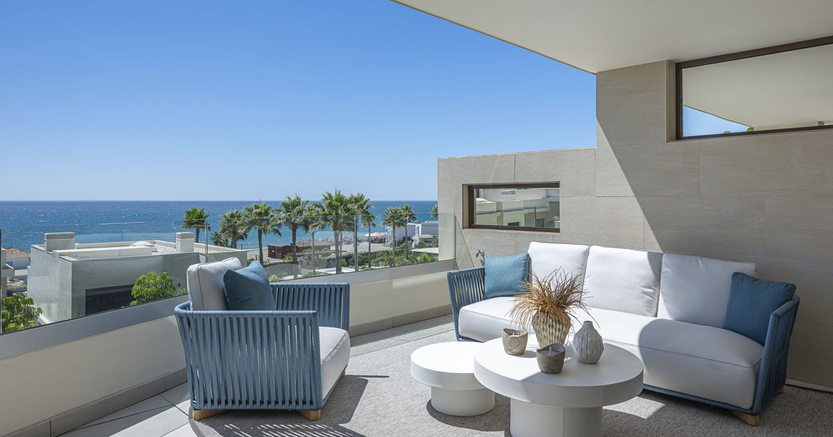Apartment in Estepona, Velaya, Estepona, 1/12