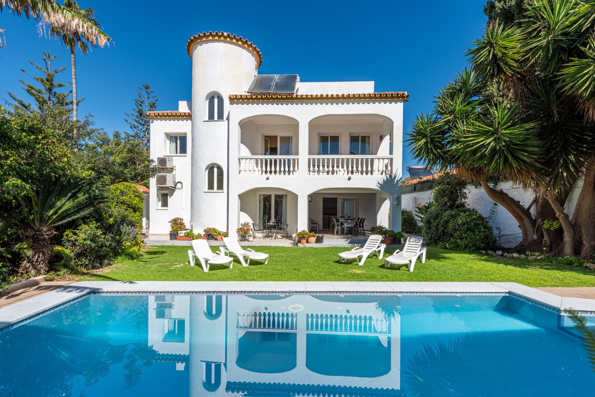 Вилла в San Pedro de Alcantara, Linda Vista Baja, San Pedro de Alcantara, 1/12