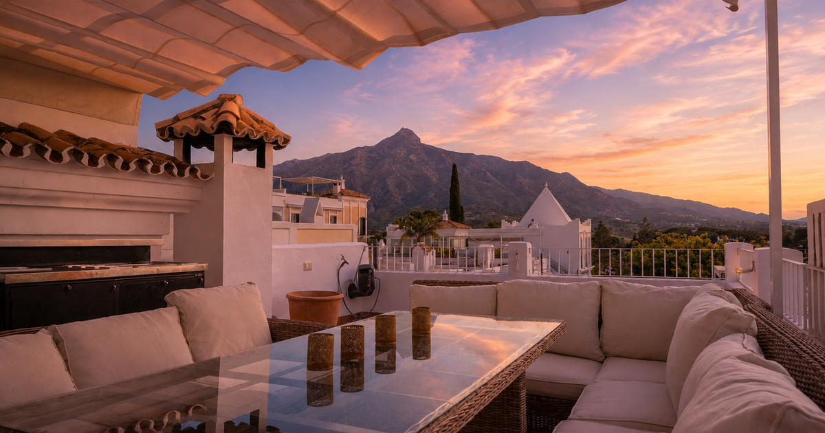 Town House in Nueva Andalucia, Aloha Pueblo, Nueva Andalucia, 2/12