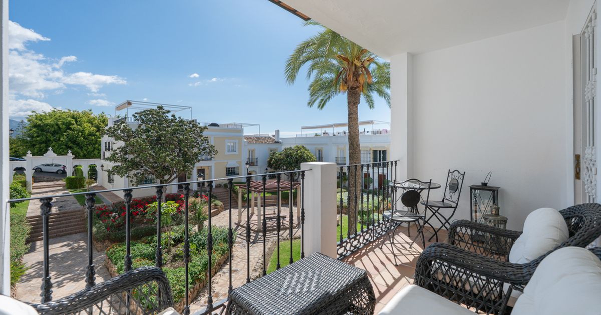 Town House in Nueva Andalucia, Aloha Pueblo, Nueva Andalucia, 11/12