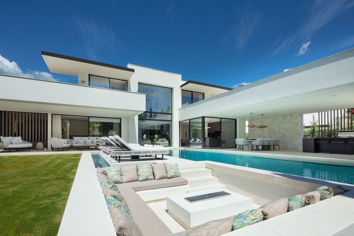 Freistehende Villa in Marbella, Marbella, 7/12