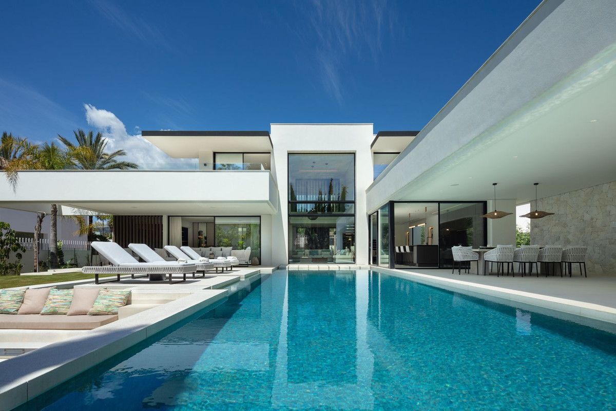 Freistehende Villa in Marbella, Marbella, 8/12