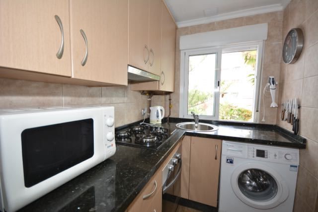 Appartement op de middelste verdieping in The Golden Mile, The Golden Mile, 8/12
