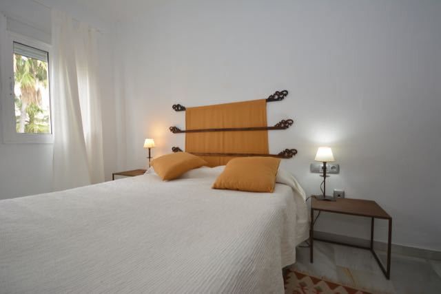 Appartement op de middelste verdieping in The Golden Mile, The Golden Mile, 10/12