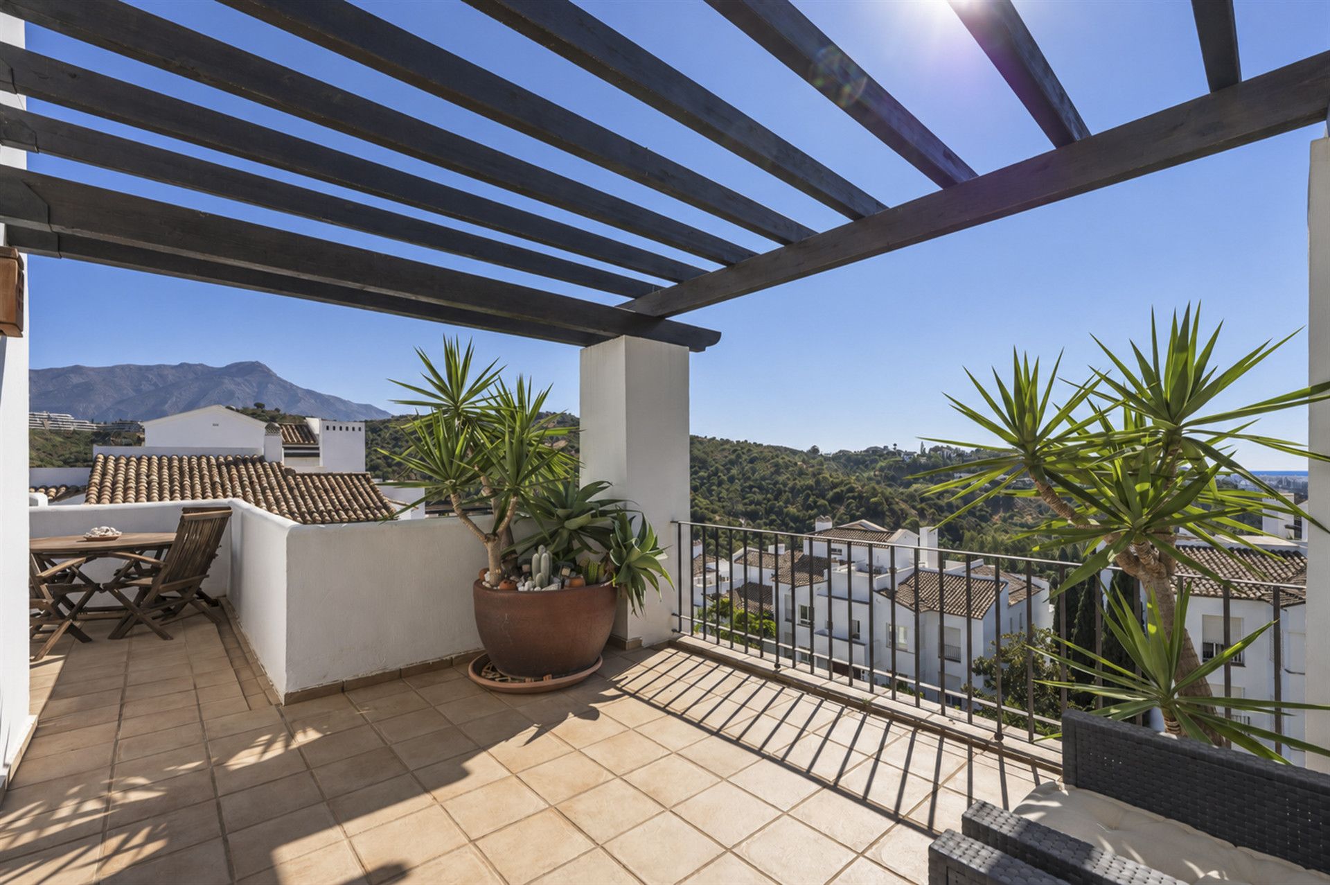 Penthouse w Benahavis, Altos de La Quinta, Benahavis, 2/12