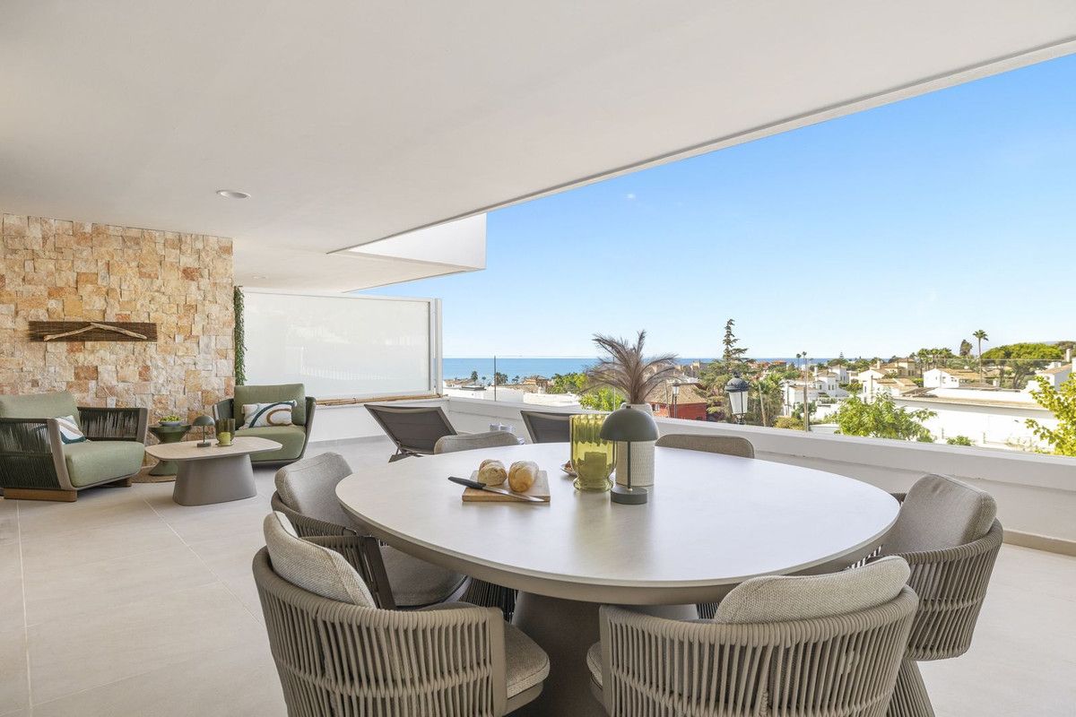 Ground Floor Apartment in Estepona, Estepona, 1/12