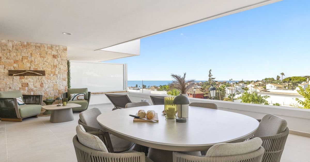 Ground Floor Apartment in Estepona, Estepona, 1/12