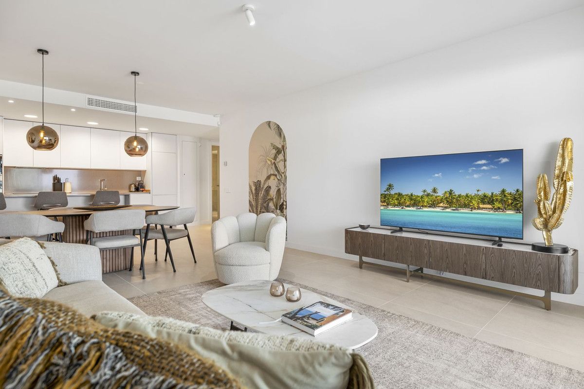 Ground Floor Apartment in Estepona, Estepona, 7/12