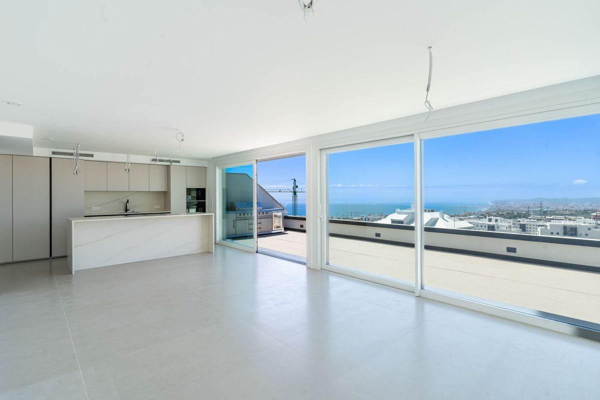 Penthouse in Higueron, Higueron, 2/12