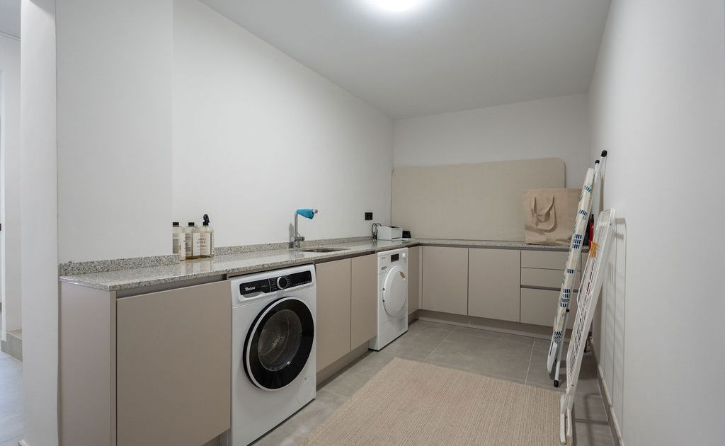 Townhouse in Nueva Andalucía, Nueva Andalucía, 12/12