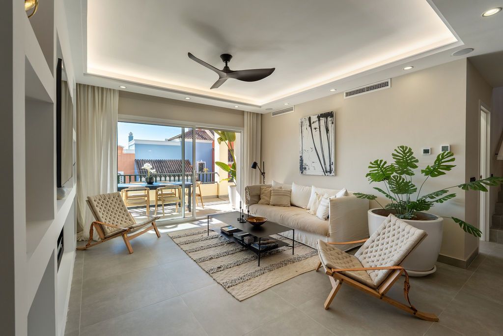 Townhouse in Nueva Andalucía, Nueva Andalucía, 8/12