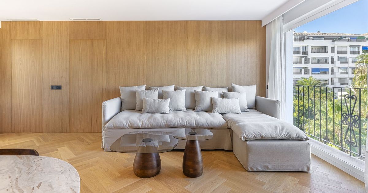 Middle Floor Apartment in Puerto Banús, Puerto Banús, 1/12