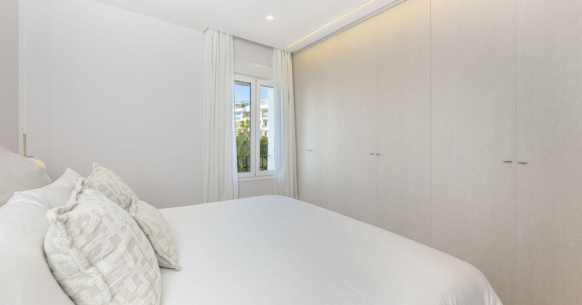 Middle Floor Apartment in Puerto Banús, Puerto Banús, 11/12