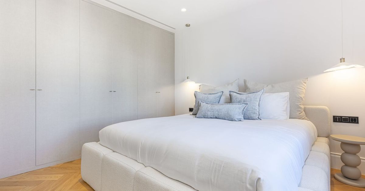 Middle Floor Apartment in Puerto Banús, Puerto Banús, 12/12