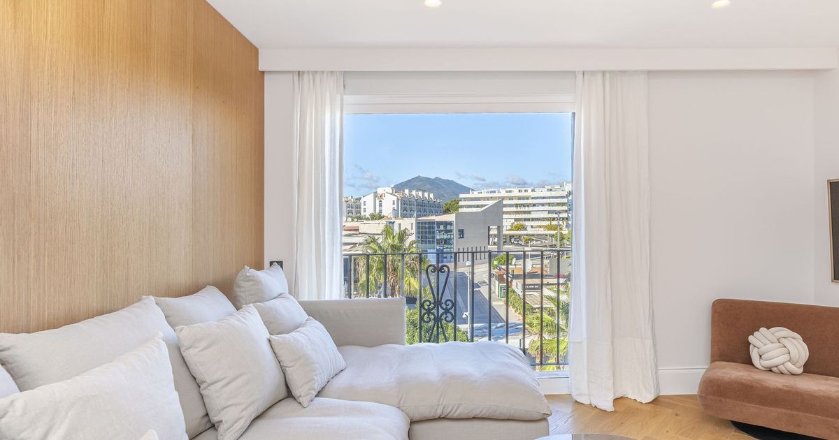 Middle Floor Apartment in Puerto Banús, Puerto Banús, 8/12