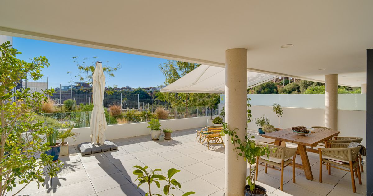 Apartament na parterze w Marbella East, Los Altos de los Monteros, Marbella East, 1/12