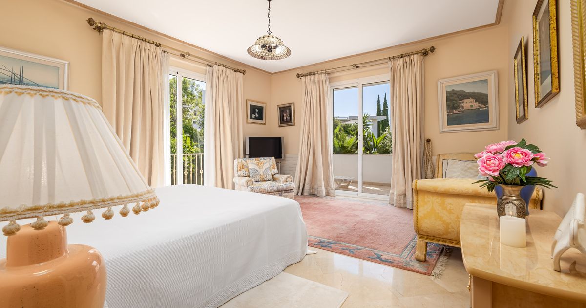 Villa in Estepona, El Paraiso, Estepona, 2/2