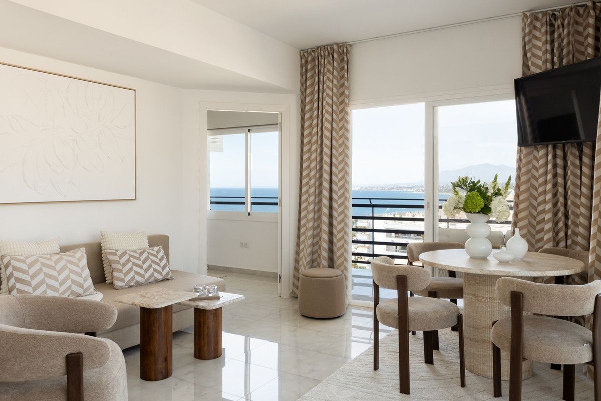 Appartement au étage moyen à Marbella, Marbella, 1/12
