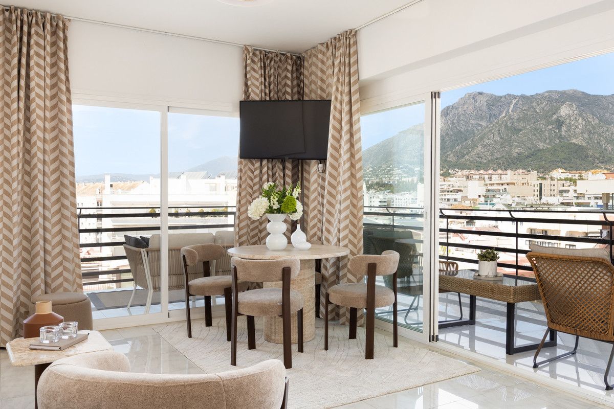 Appartement au étage moyen à Marbella, Marbella, 3/12