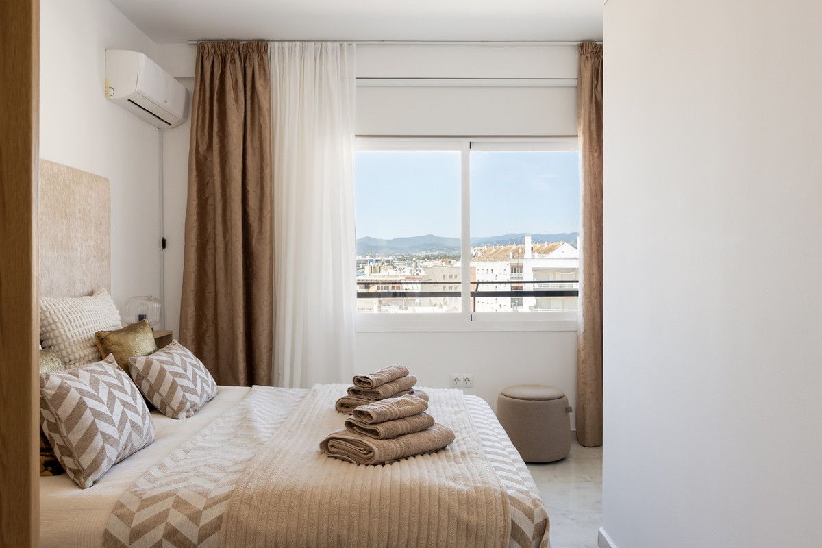 Appartement au étage moyen à Marbella, Marbella, 9/12