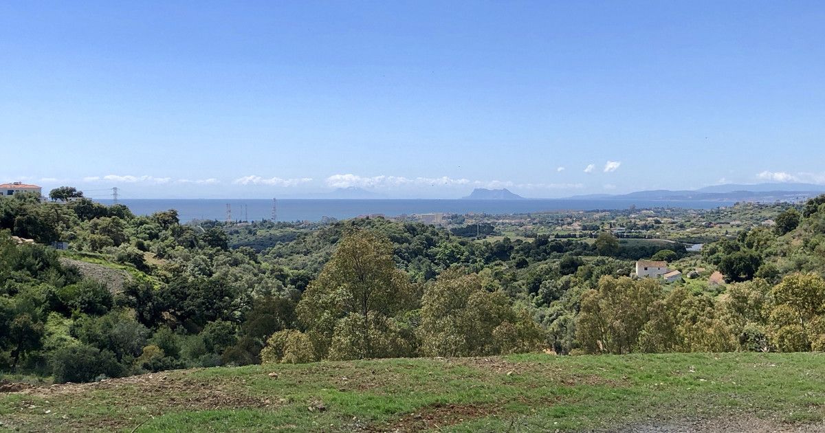 Residential Plot in New Golden Mile, New Golden Mile, 1/6