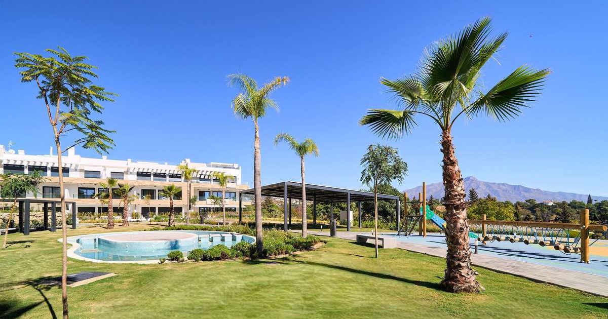 Apartment in Estepona, Estepona, 4/12