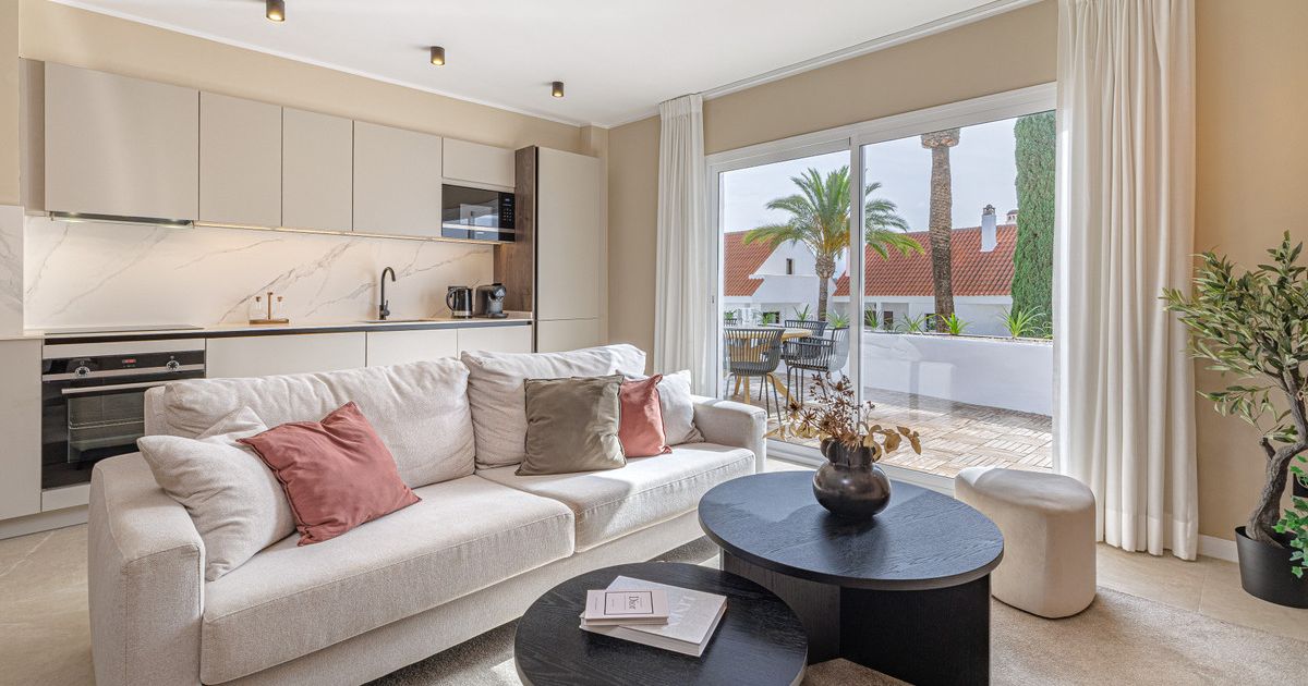 Apartamento de Planta Media en Nueva Andalucía, Nueva Andalucía, 11/12