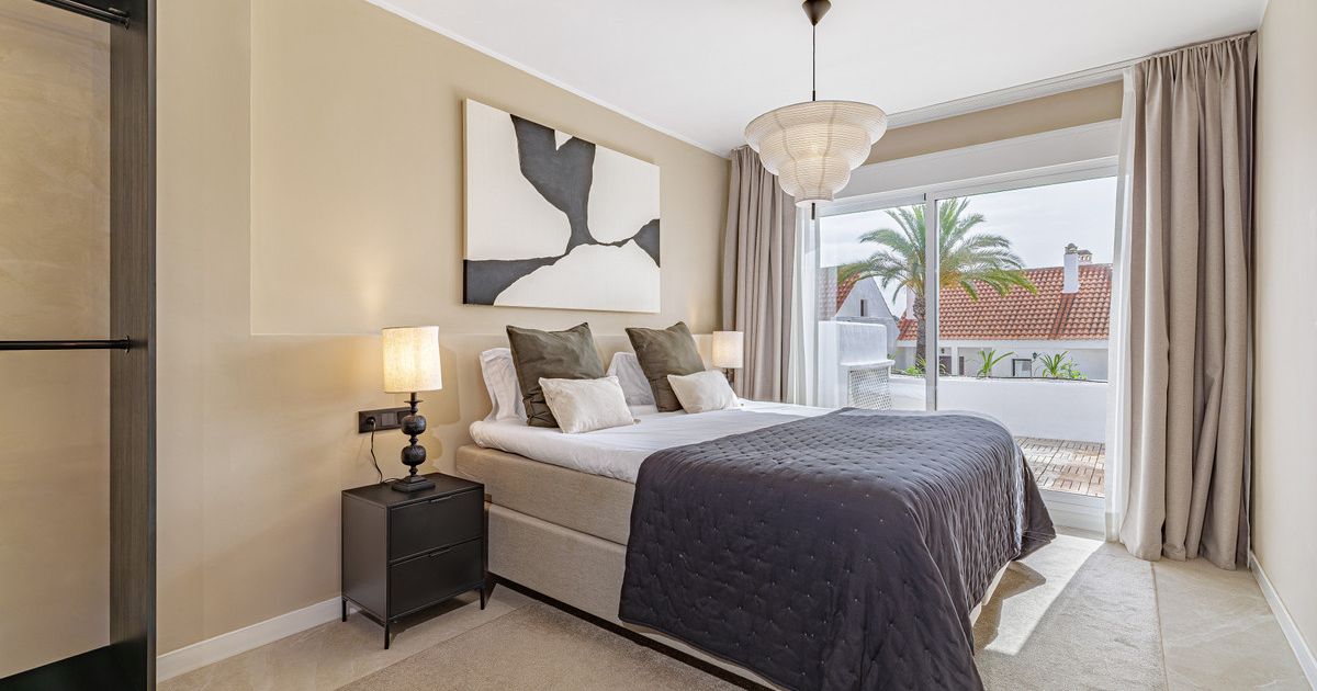 Apartamento de Planta Media en Nueva Andalucía, Nueva Andalucía, 4/12