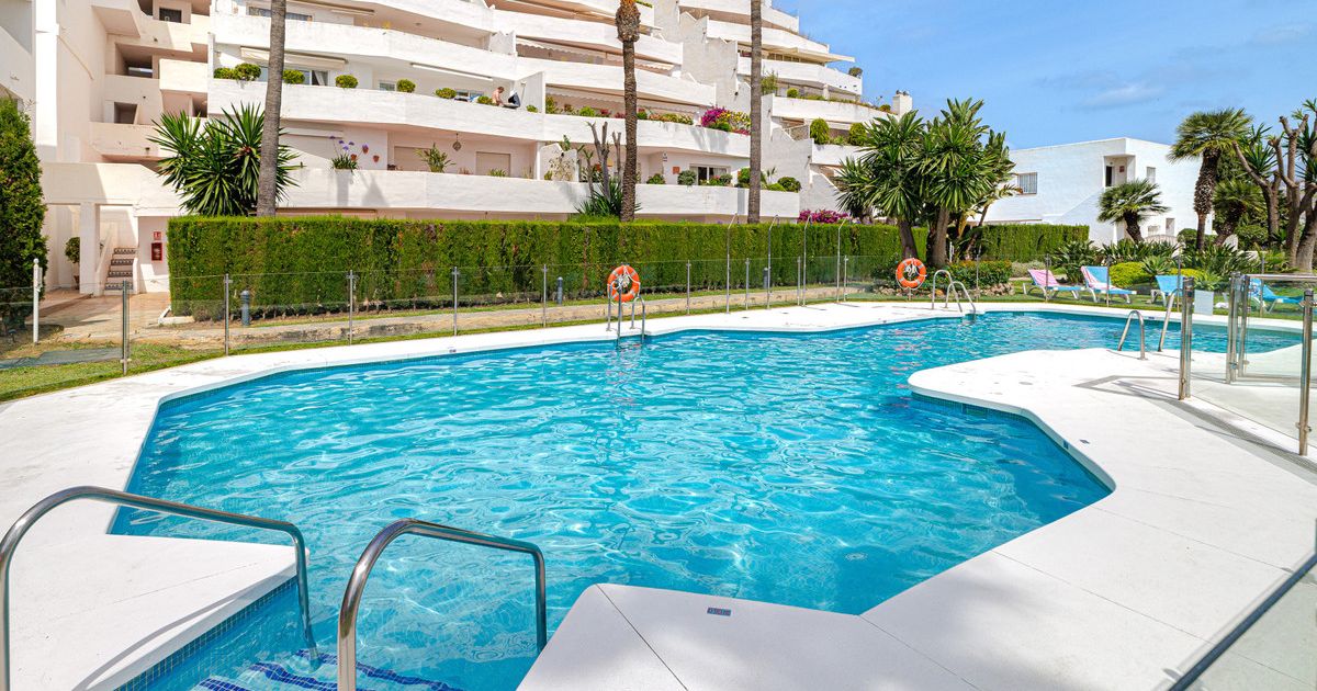 Apartamento de Planta Media en Nueva Andalucía, Nueva Andalucía, 5/12