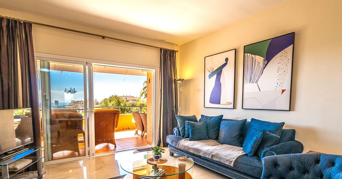 Apartament na środkowym piętrze w Elviria, Elviria, 2/11