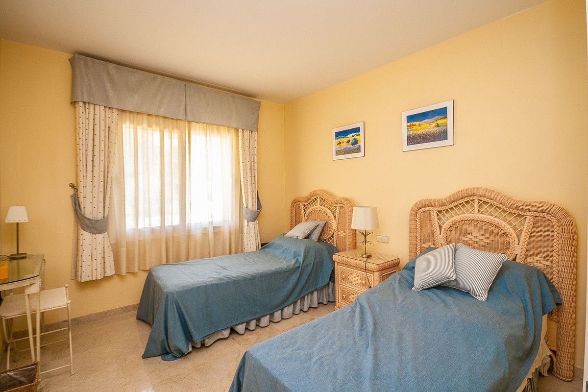 Apartament na środkowym piętrze w Elviria, Elviria, 11/11