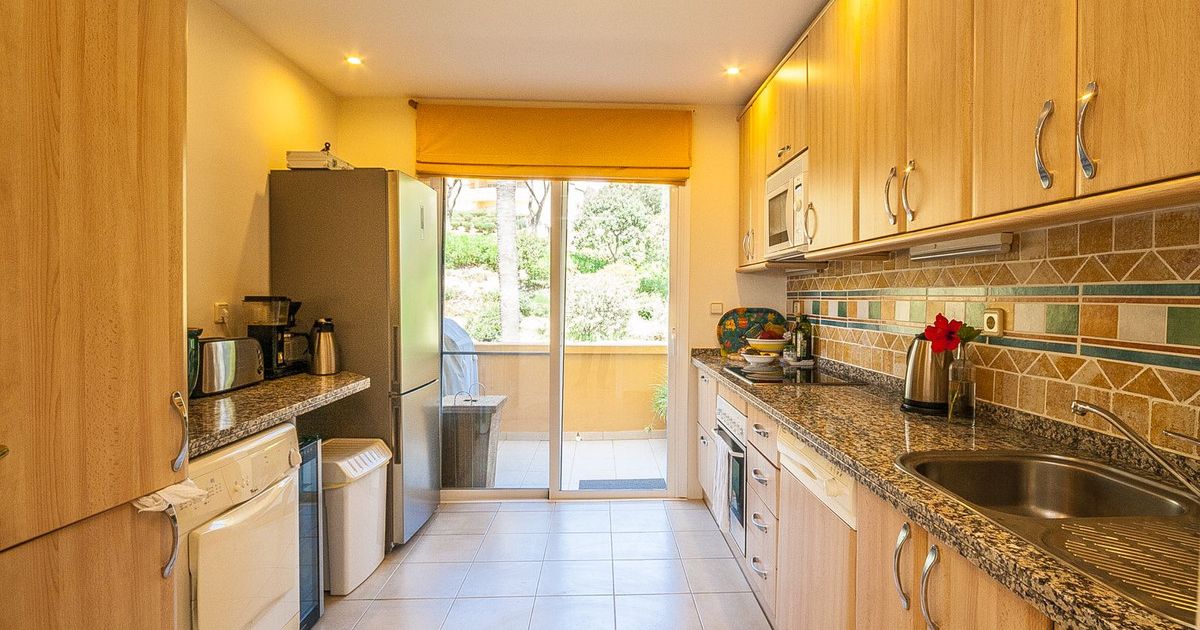 Apartament na środkowym piętrze w Elviria, Elviria, 5/11