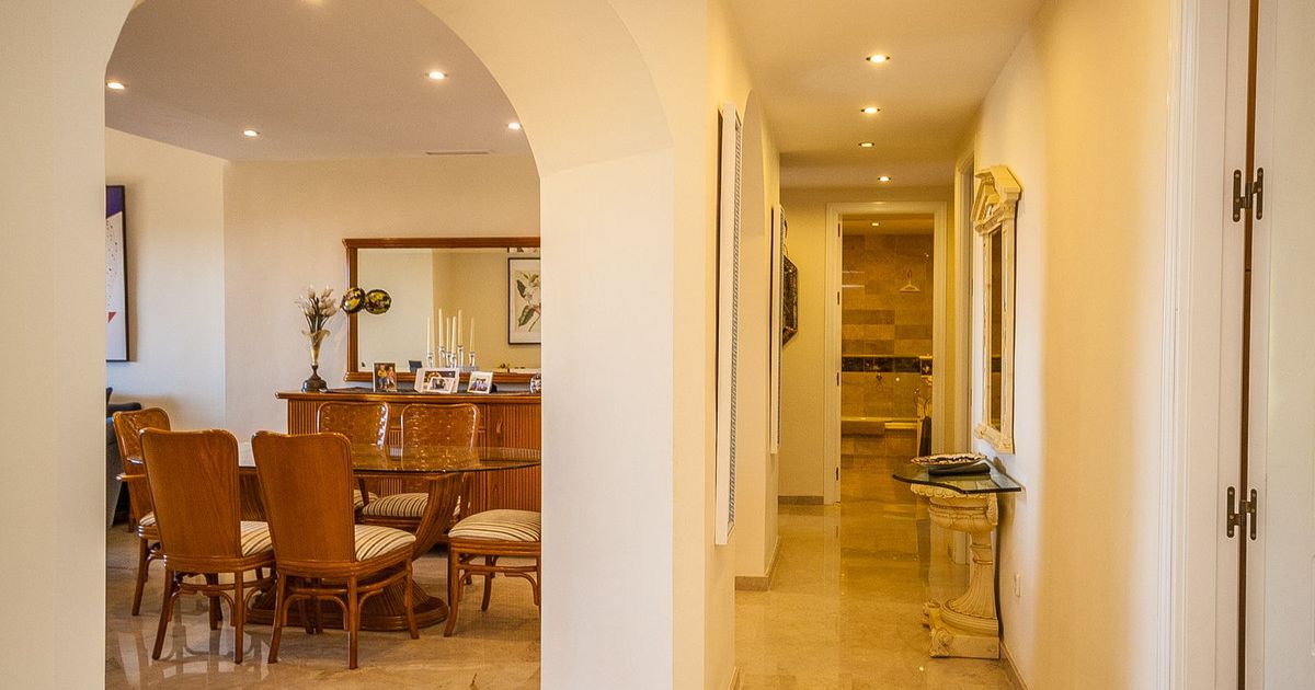 Apartament na środkowym piętrze w Elviria, Elviria, 6/11