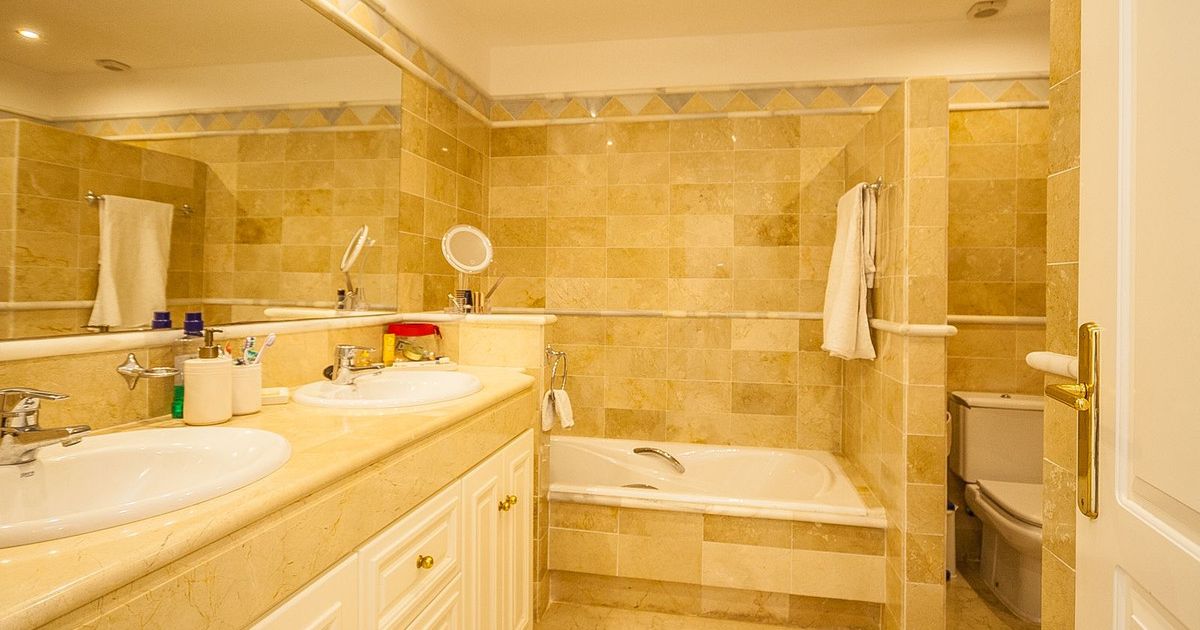 Apartament na środkowym piętrze w Elviria, Elviria, 8/11