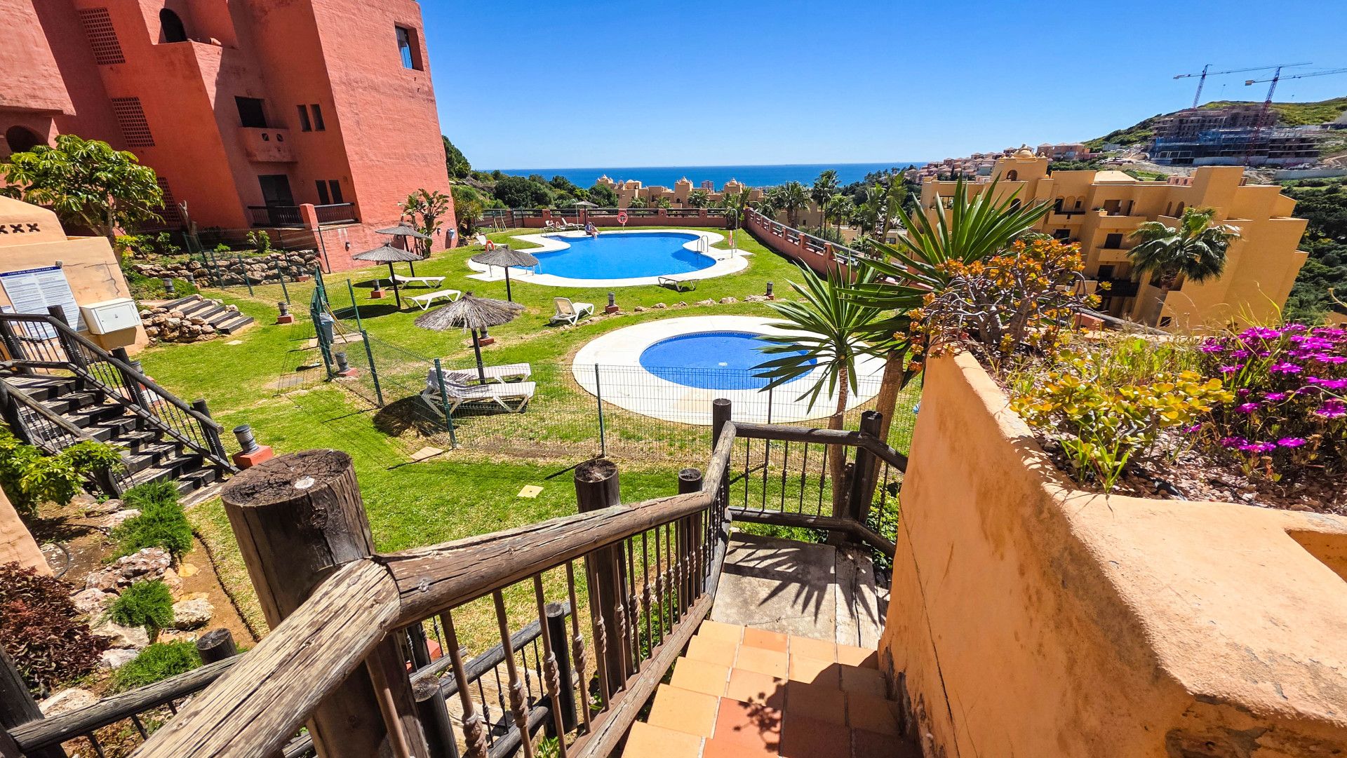 Ground Floor Apartment in Manilva, La Duquesa, Manilva, 1/12