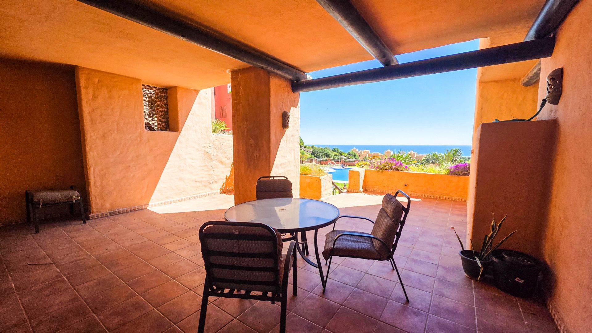 Ground Floor Apartment in Manilva, La Duquesa, Manilva, 2/12