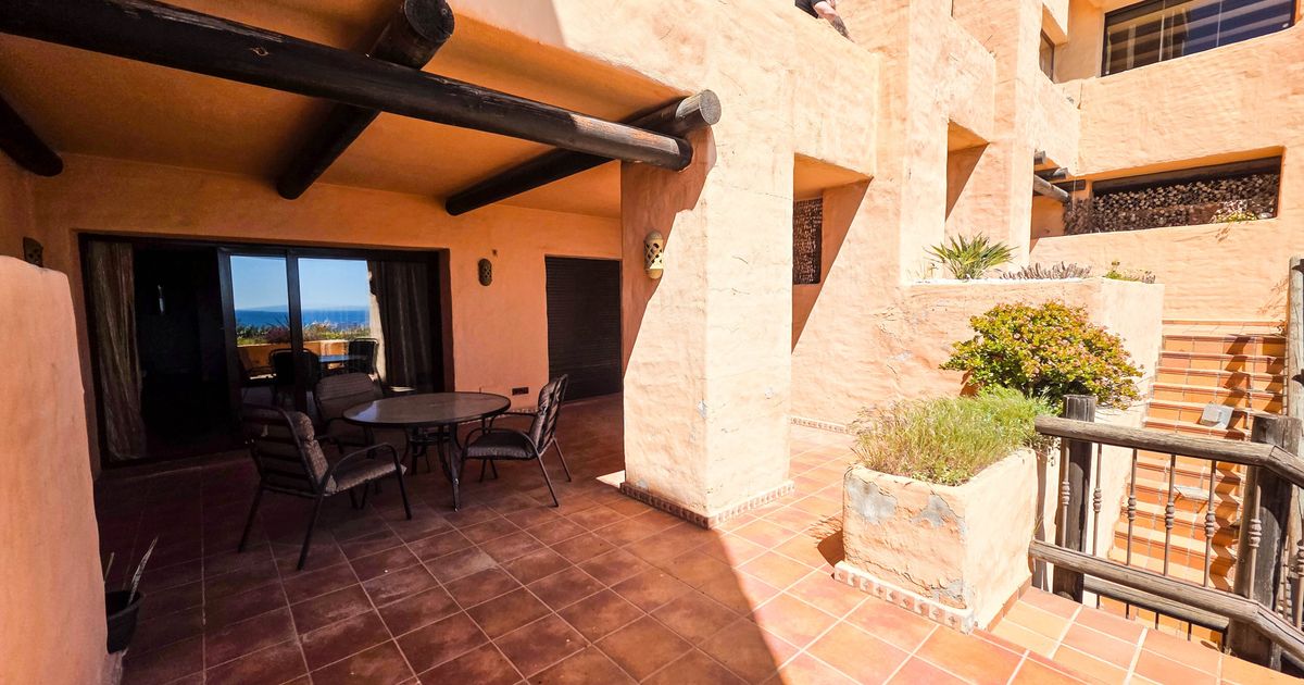 Ground Floor Apartment in Manilva, La Duquesa, Manilva, 7/12