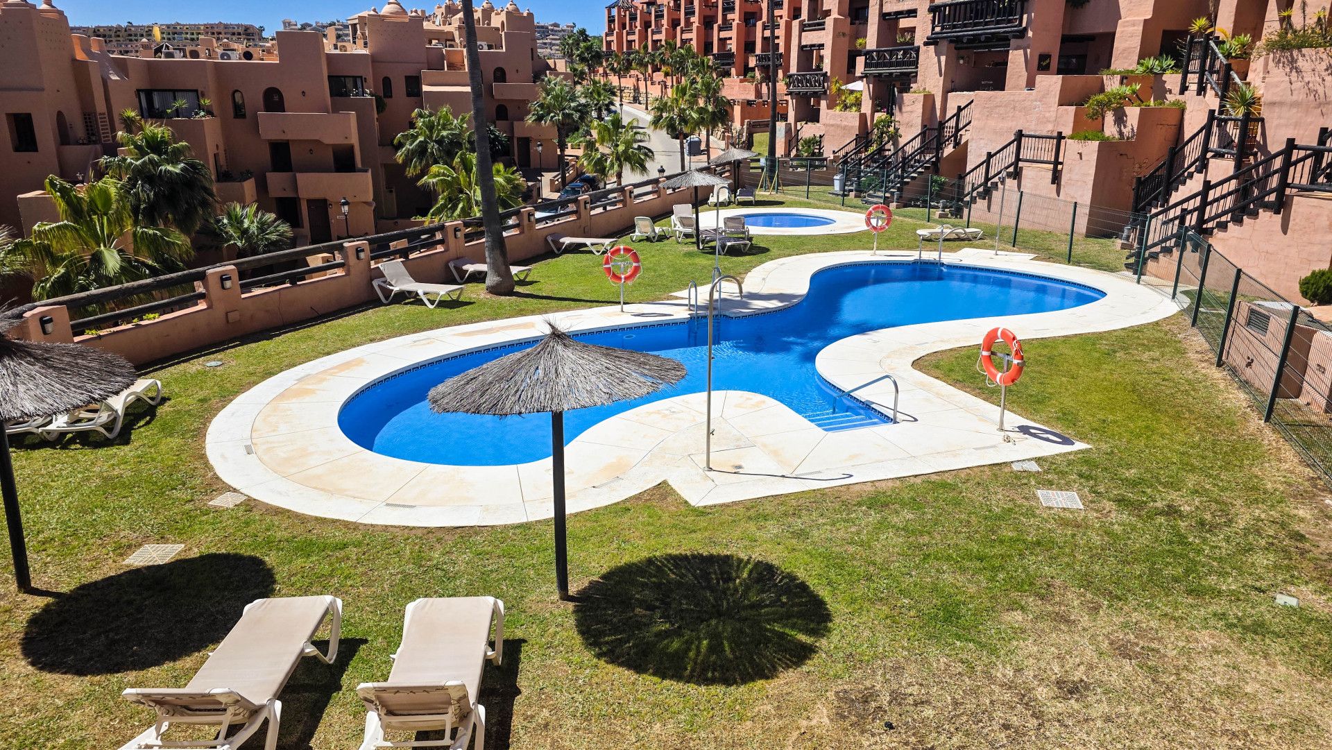 Ground Floor Apartment in Manilva, La Duquesa, Manilva, 8/12