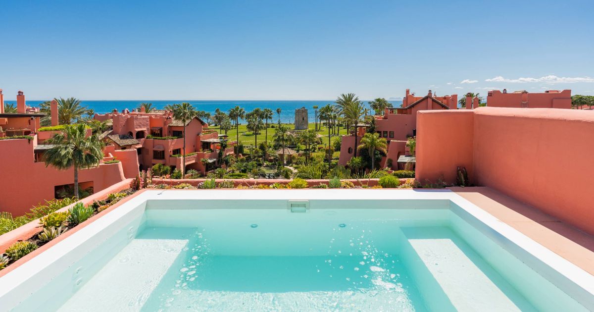 Duplex Penthouse in Estepona, Torre Bermeja, Estepona, 2/12