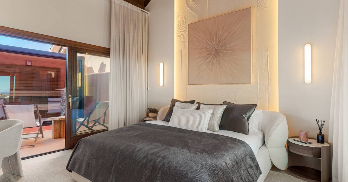 Duplex Penthouse in Estepona, Torre Bermeja, Estepona, 10/12