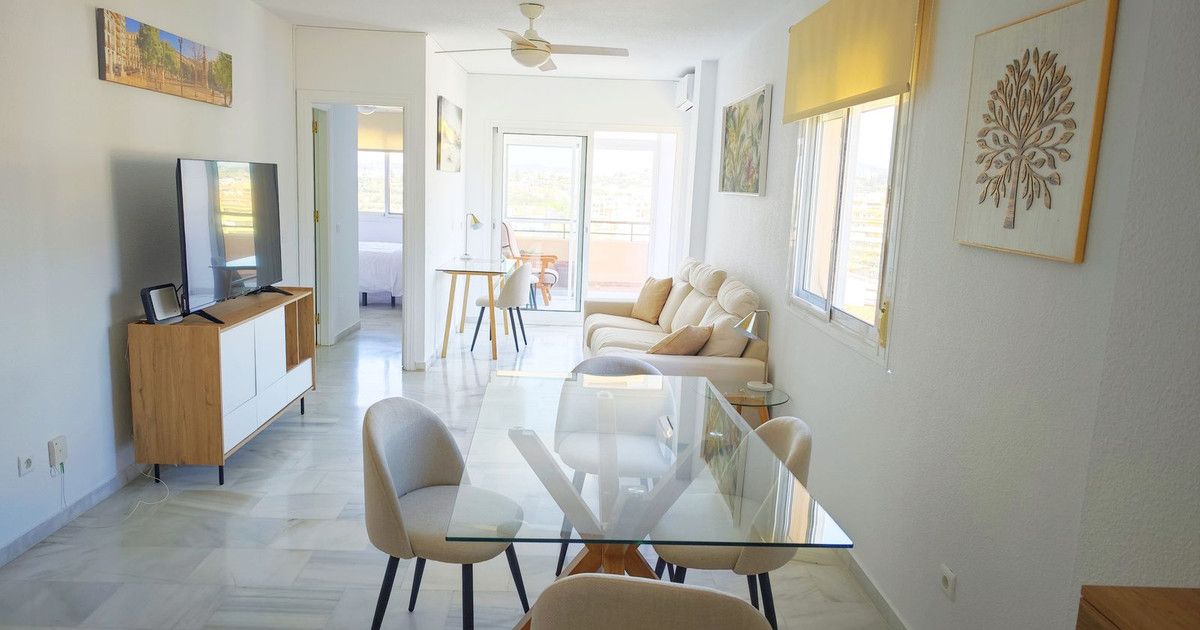 Top Floor Apartment in Los Pacos, Los Pacos, 2/12