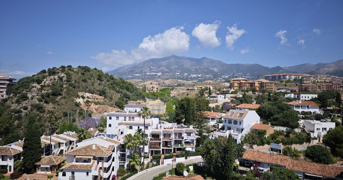 Top Floor Apartment in Los Pacos, Los Pacos, 12/12