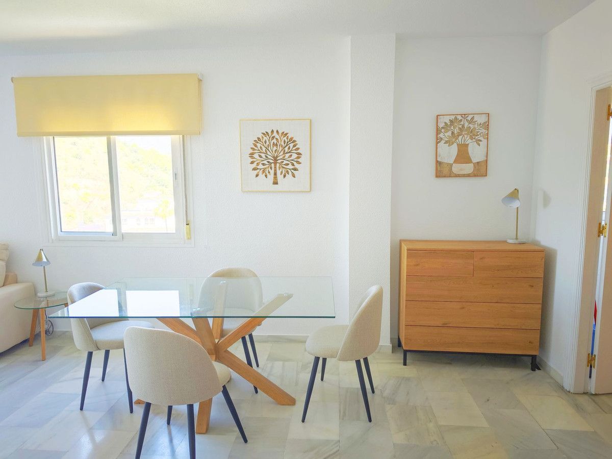 Top Floor Apartment in Los Pacos, Los Pacos, 8/12